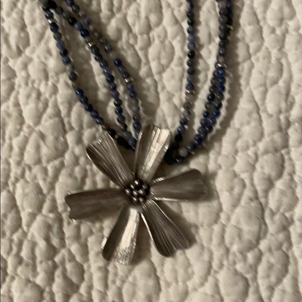 Silver flower necklace